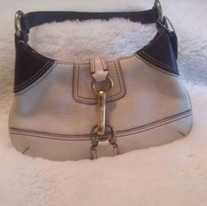 Vintage Coach Hampton Clip Pebbled Leather Handbag